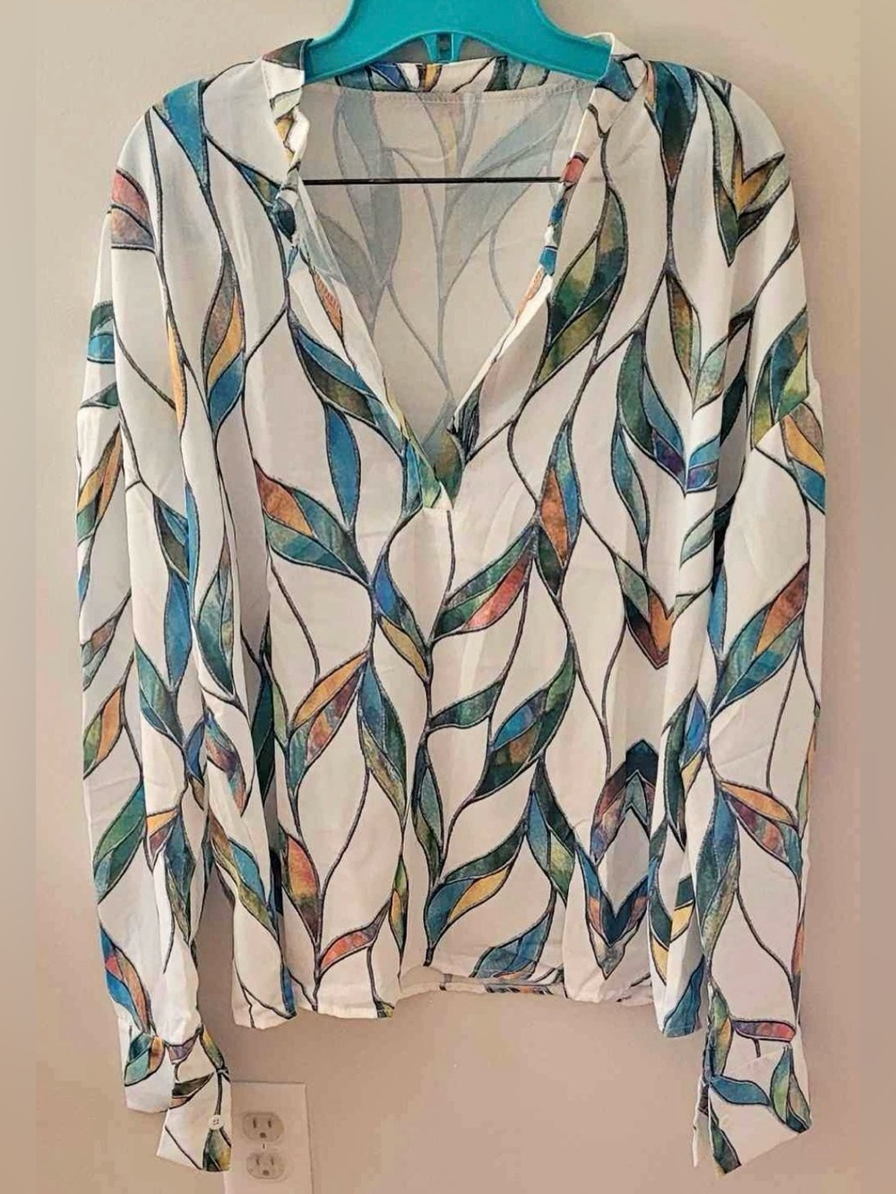 White V-Neck Long Sleeve Blouse with Multicolor Leaf Print Size M